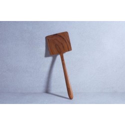 Teak Turner(柚木抹刀)